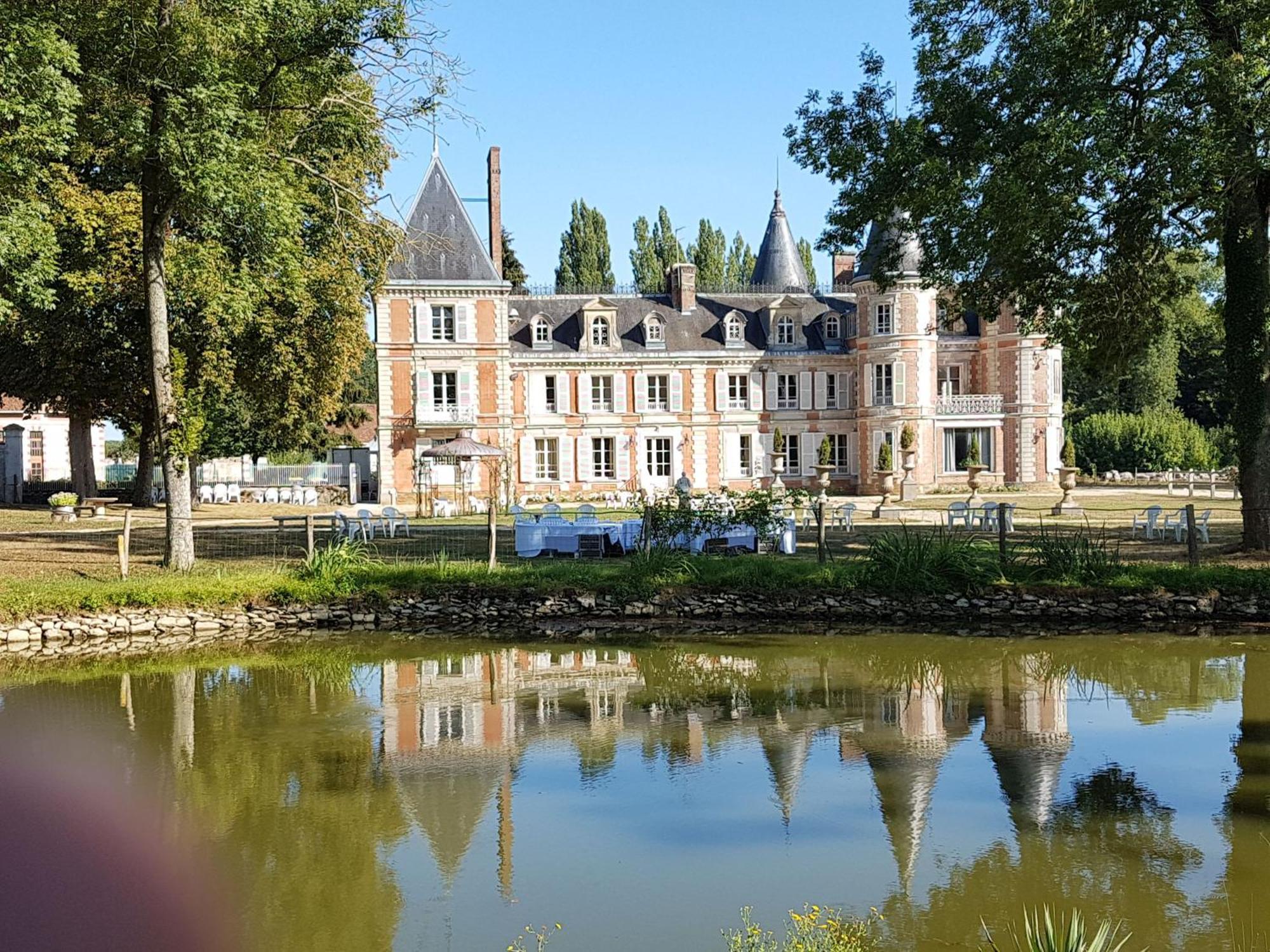 Chateau De La Plumasserie Fontenay Tresigny Bagian luar foto